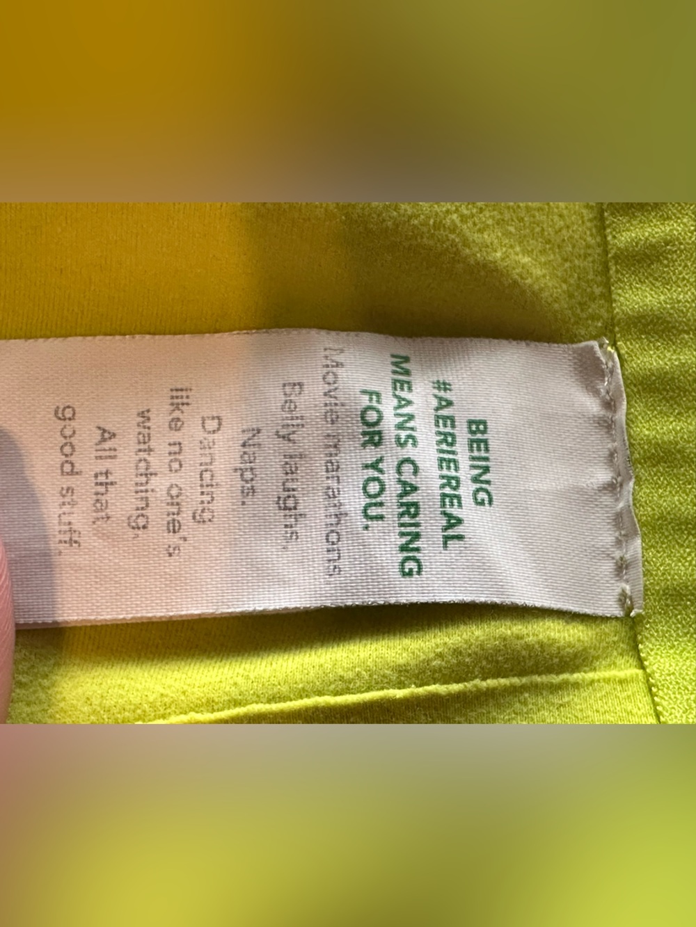aerie Smoothez Bra-ish Neon Yellow Seamless T-Shirt Bra - Picture 8 of 8